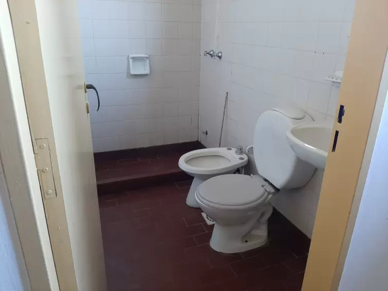SE ALQUILA DUPLEX 2 DORMITORIOS